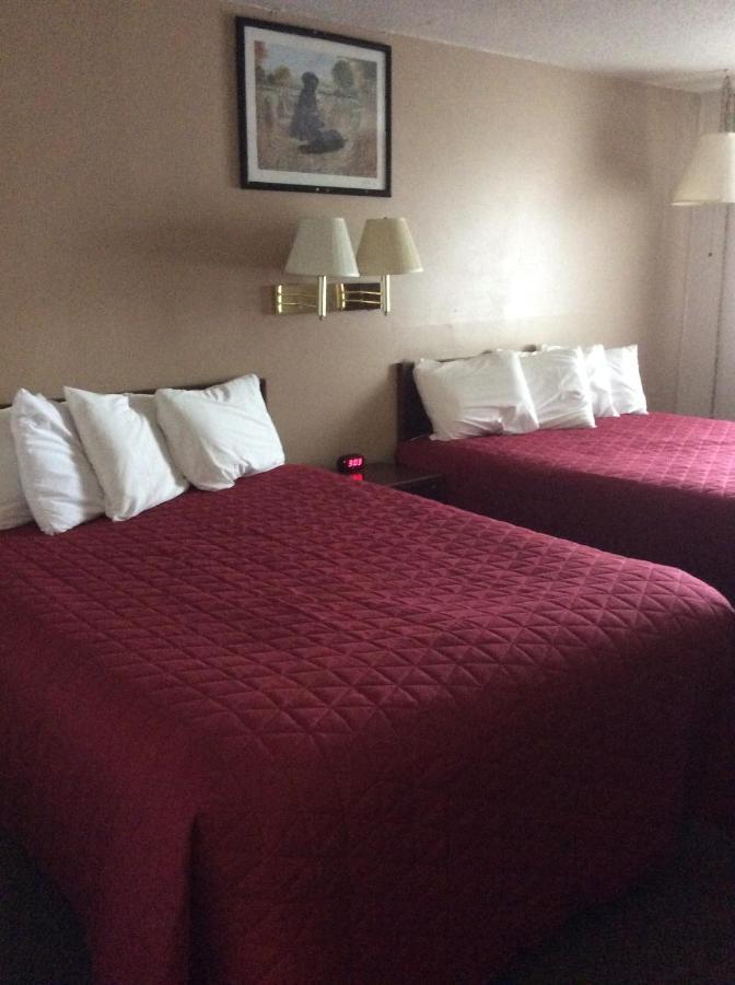 Sports Club Motel Wayne Екстер'єр фото