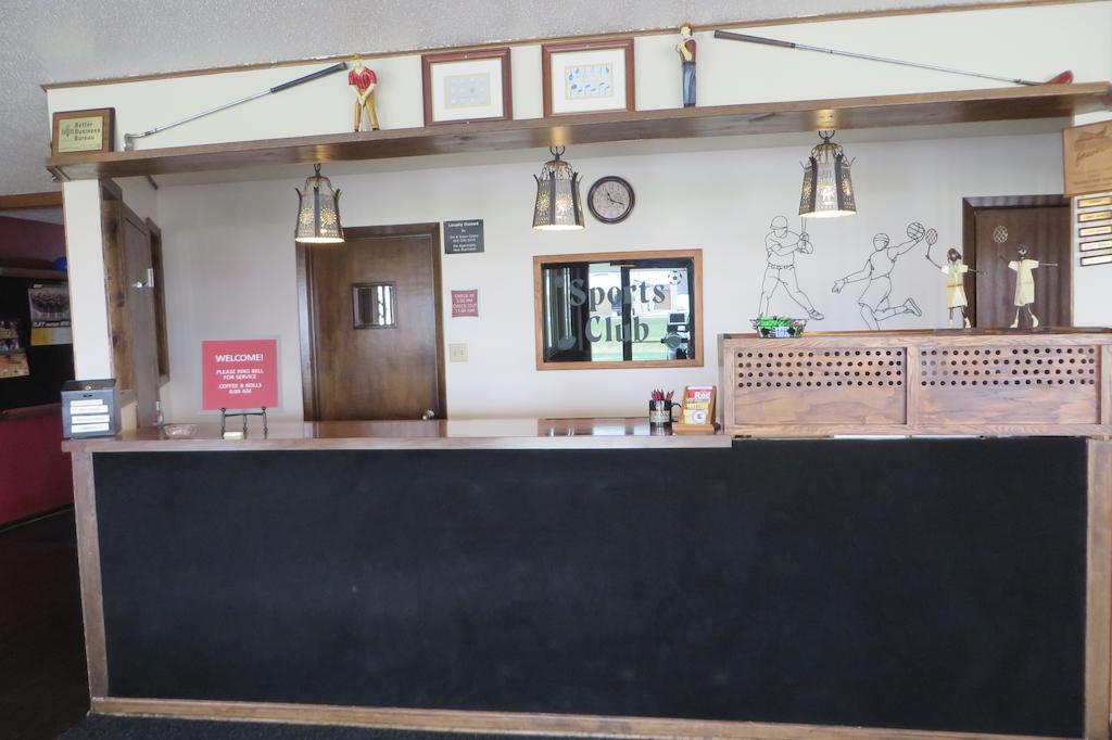 Sports Club Motel Wayne Екстер'єр фото