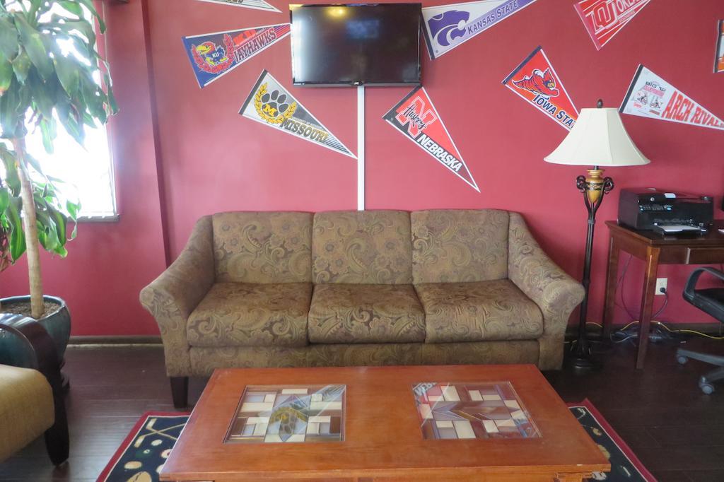 Sports Club Motel Wayne Екстер'єр фото