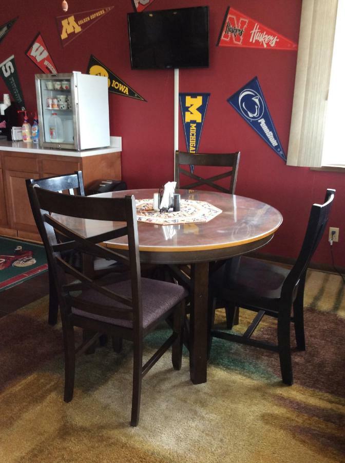 Sports Club Motel Wayne Екстер'єр фото