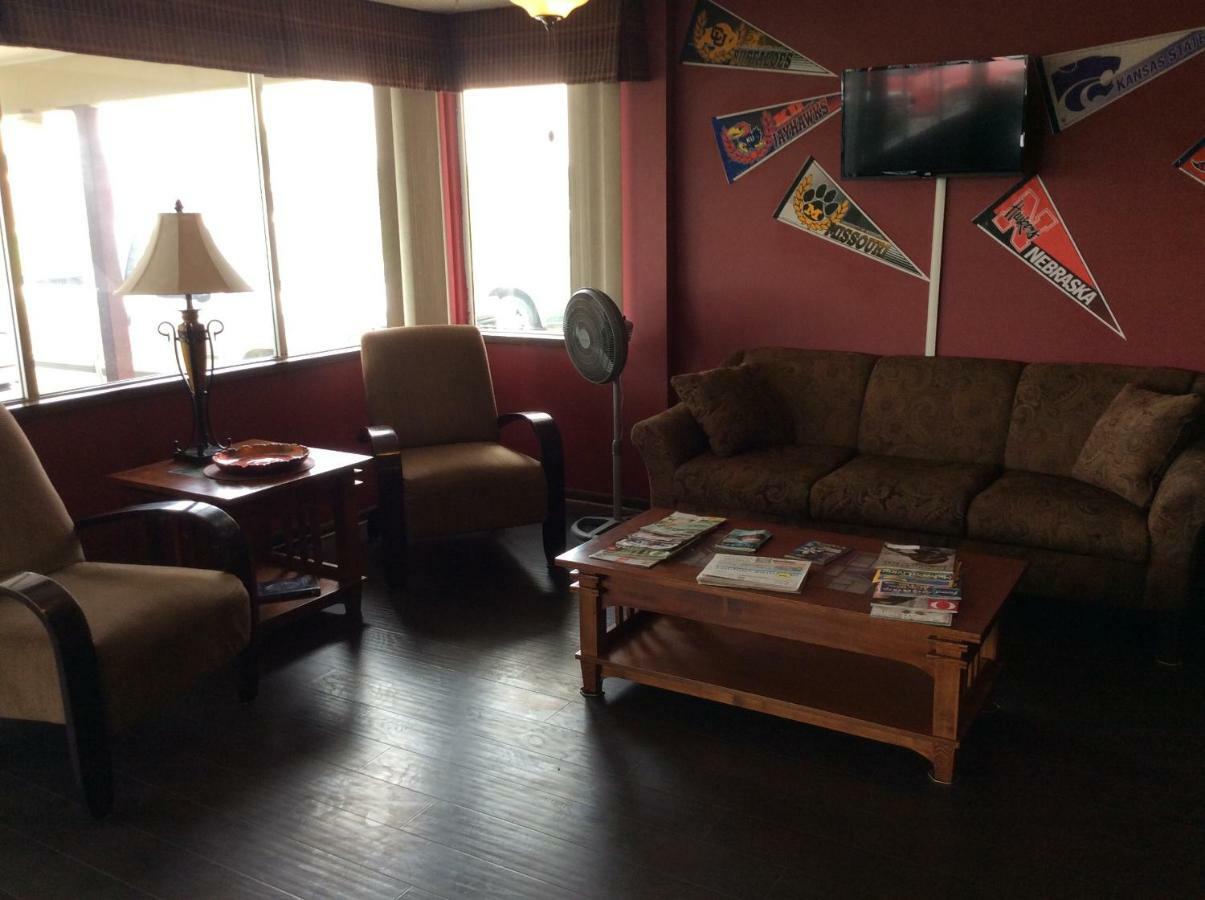 Sports Club Motel Wayne Екстер'єр фото